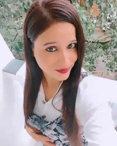 Call Girls in Damoh
